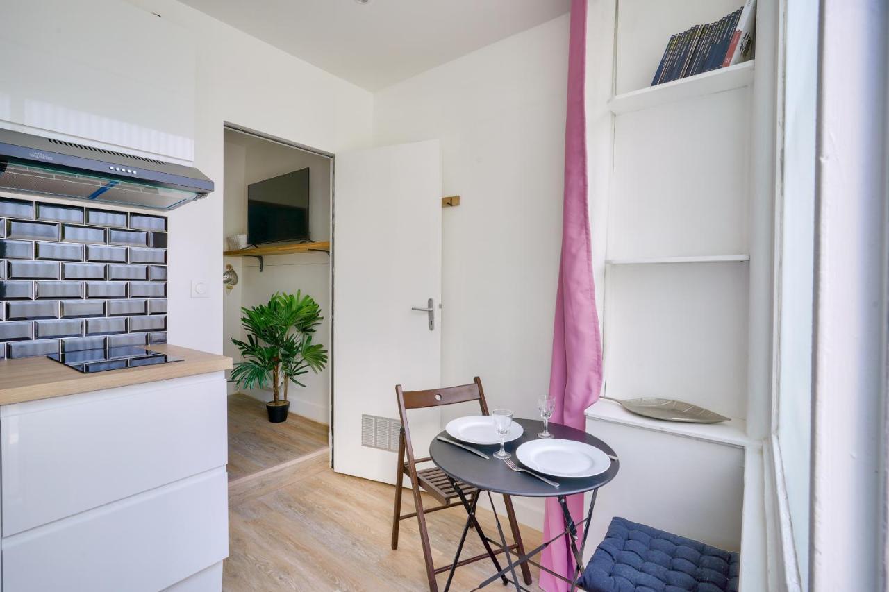 Sweet Apartment In The Heat Of The 15Th Parigi Esterno foto